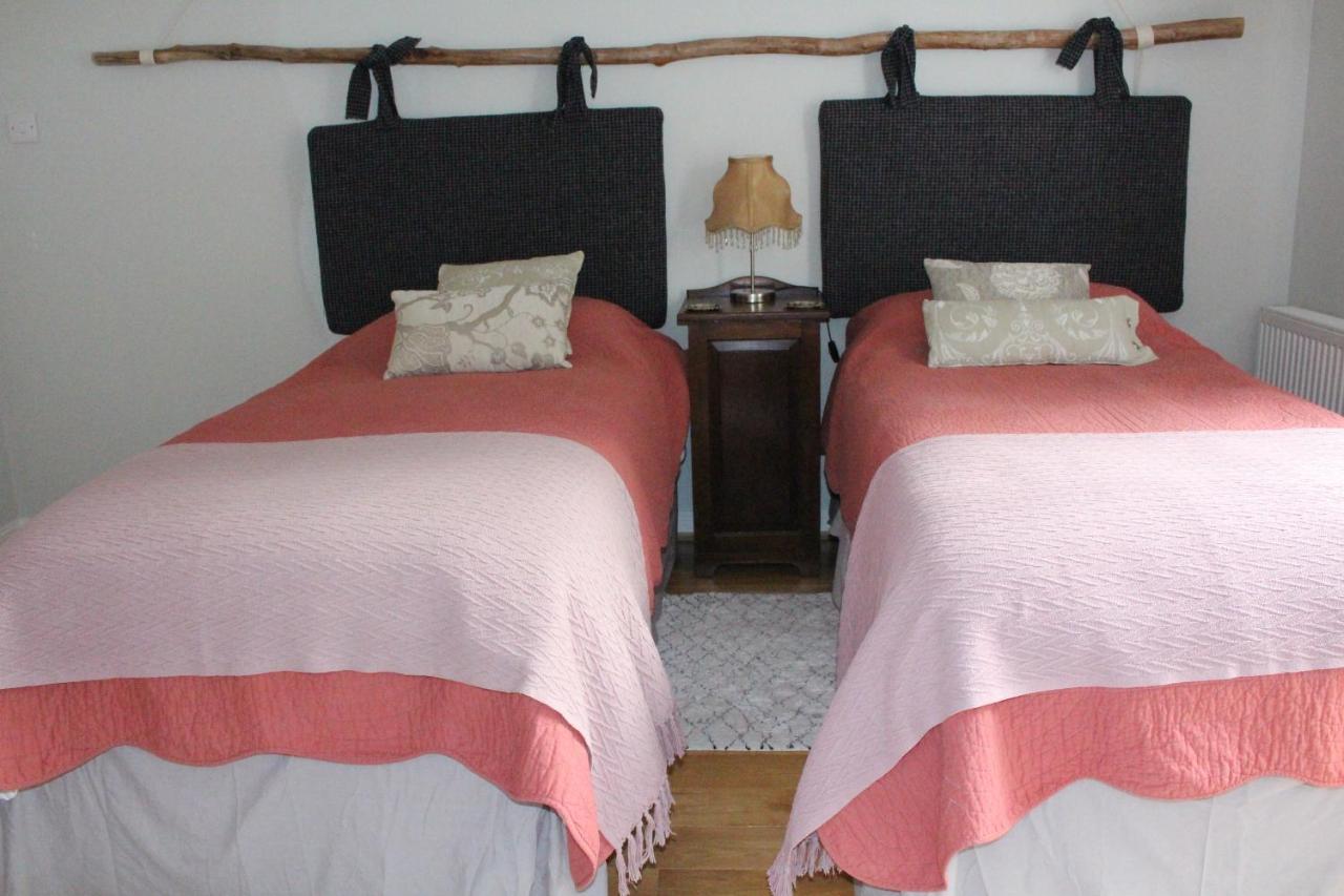 フォート・ウィリアム Bayside Bed & Breakfast エクステリア 写真