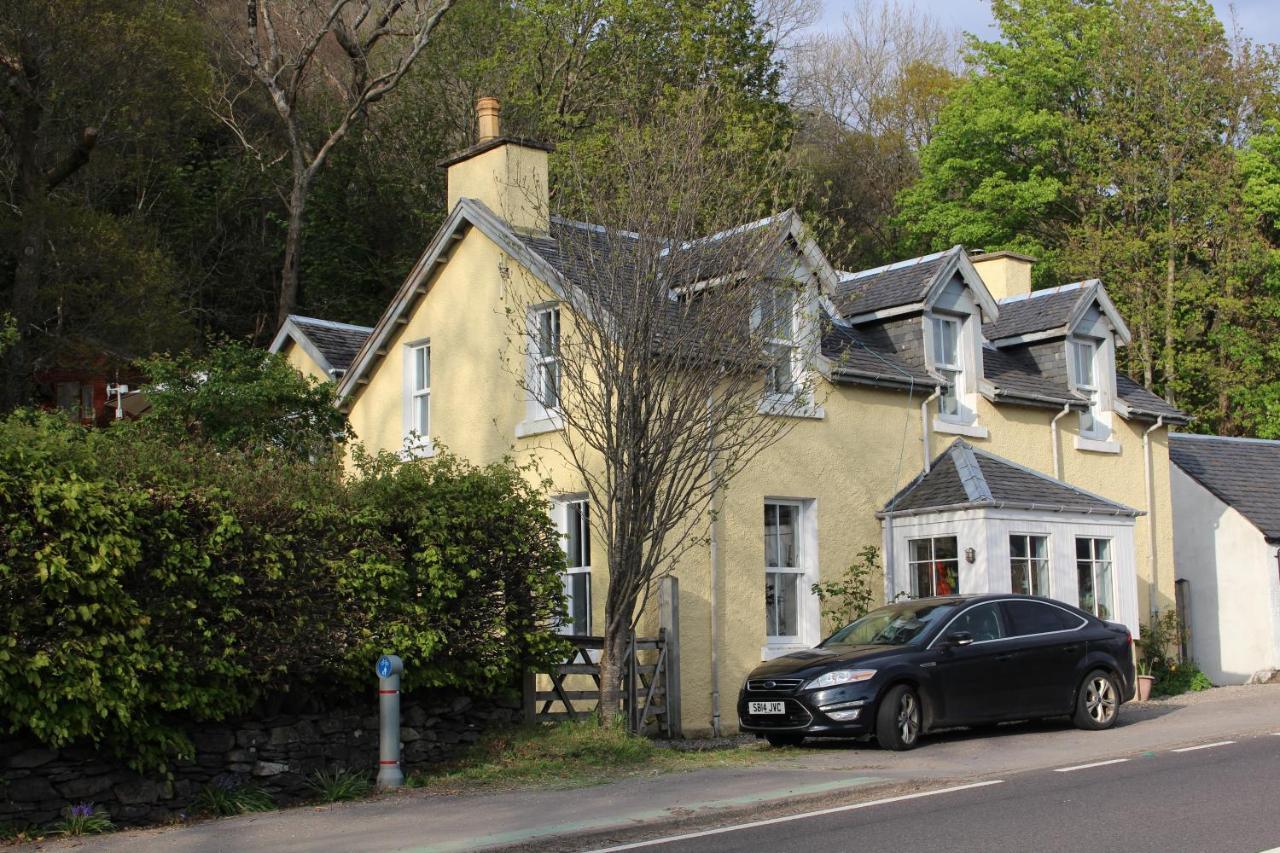 フォート・ウィリアム Bayside Bed & Breakfast エクステリア 写真